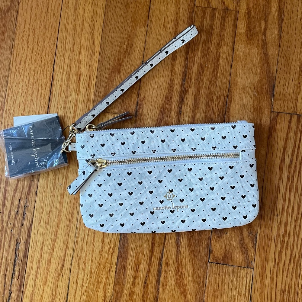 NWT Nanette Lepore Valentines Wallet Wristlet